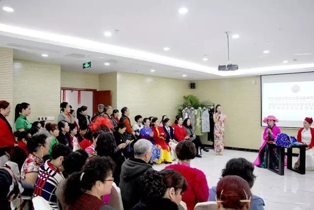 大美旗袍傳統(tǒng)文化旗袍行走藝術(shù)特色國際交流活動(dòng)